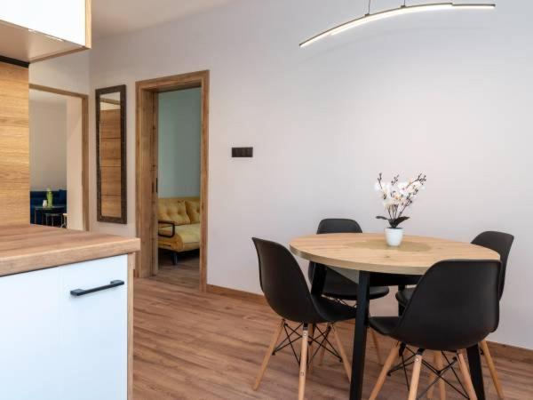 M&K Apartament Строне-Шльонське Екстер'єр фото